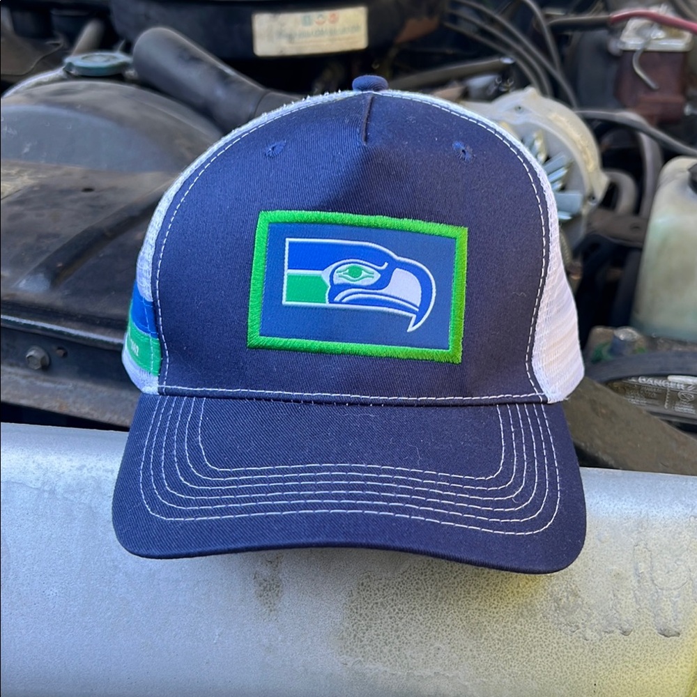 Seahawks season ticket holder limited edition cap y2k
